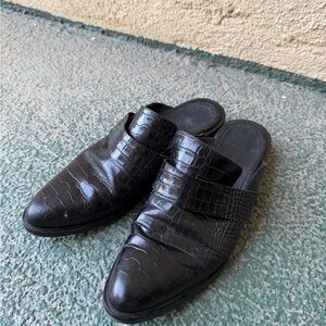 Freda Salvador Black Crocodile Women’s Loafers